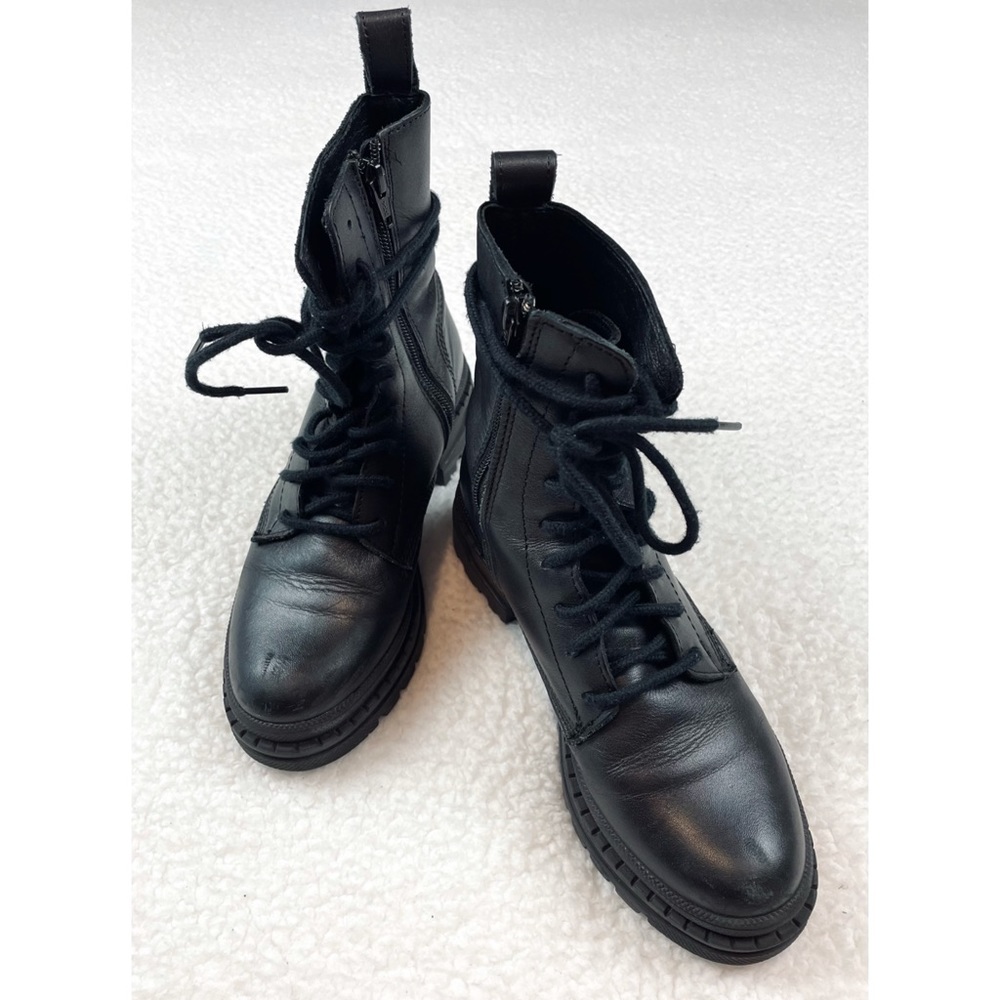 STEVE MADDEN • Black Jamisyn Leather Combat Boots, 6 - Picture 10 of 16